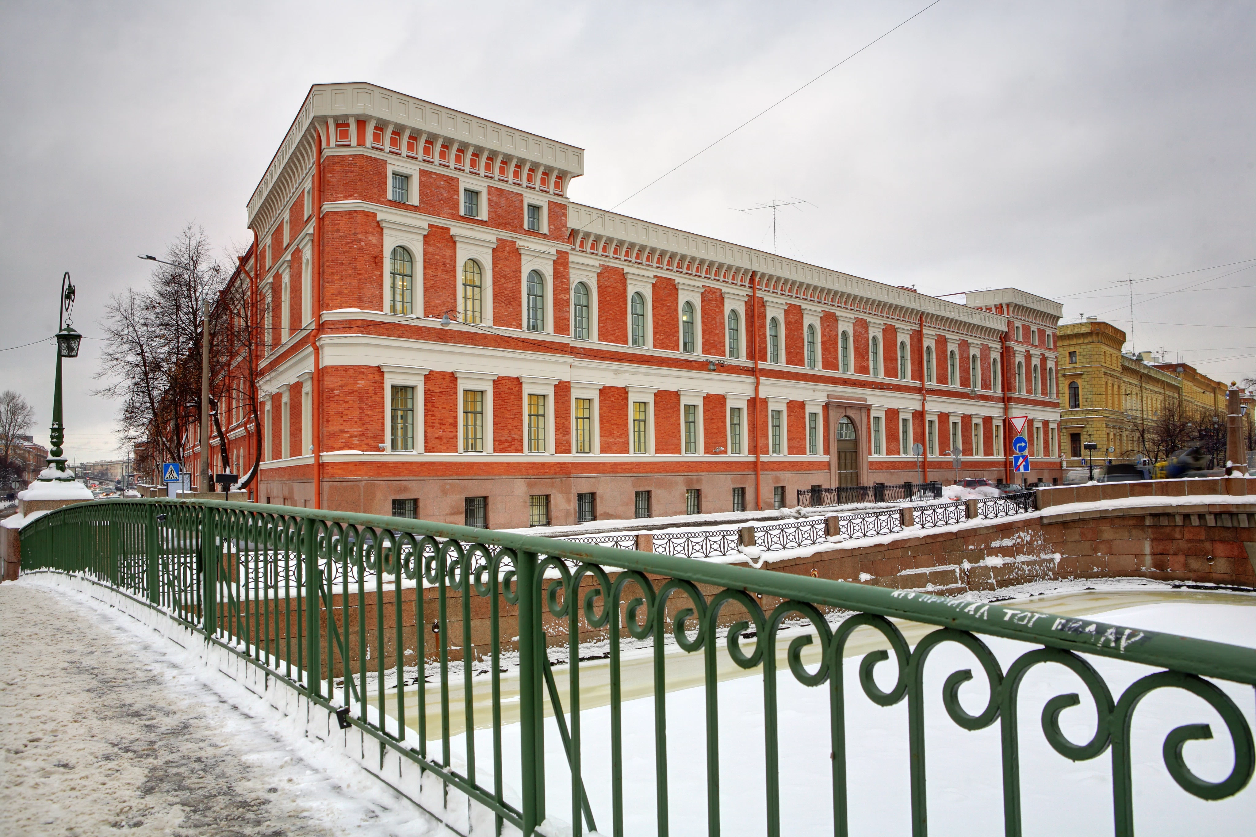 AtlasConcorde Central Navy Museum Russia 039